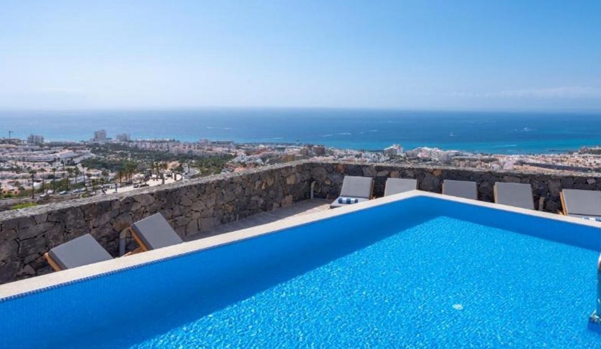 Villas de lujo en Tenerife con piscina climatizada privada